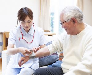 朋央が選ばれる理由　医療・看護・介護の 万全の連携体制